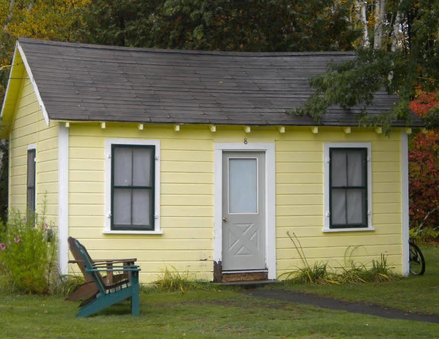 Katahdin Cabins Millinocket Exterior photo